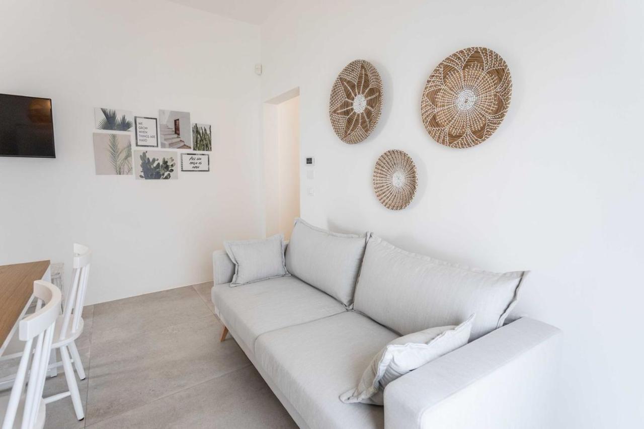 Dimora Dei Maestri-Camera Con Veranda E Bagno Privati Felline Exterior foto
